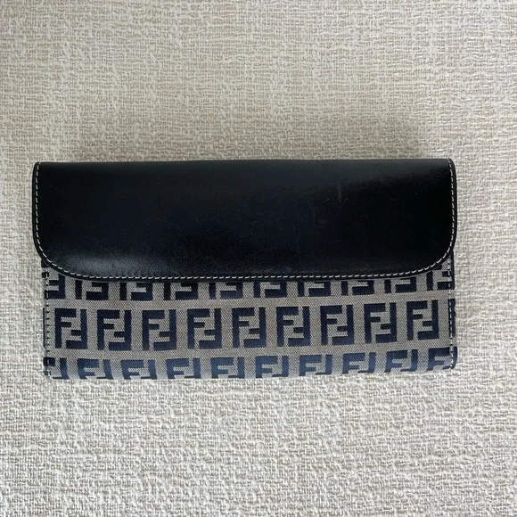 Fendi Zucca Monogram Dark Blue Clutch Wallet - Picture 3 of 12